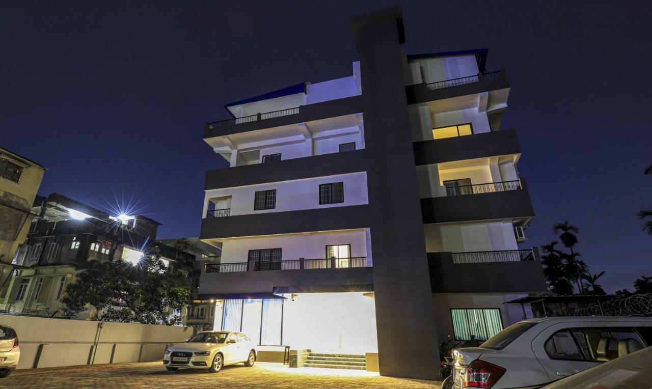 Готель Treebo Arna Residency Ґувахаті Екстер'єр фото
