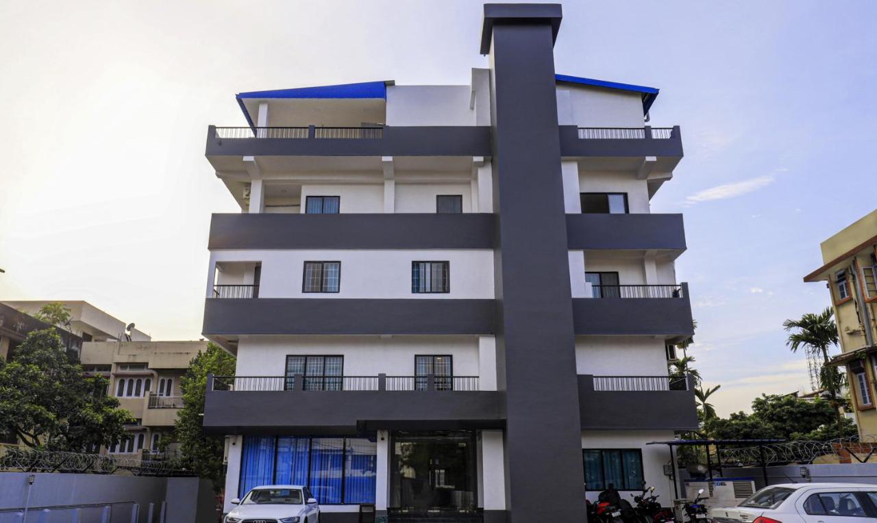 Готель Treebo Arna Residency Ґувахаті Екстер'єр фото