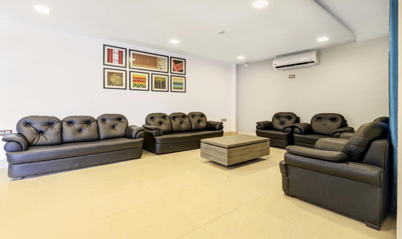 Готель Treebo Arna Residency Ґувахаті Екстер'єр фото