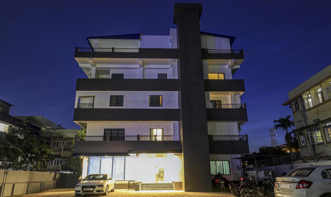 Готель Treebo Arna Residency Ґувахаті Екстер'єр фото